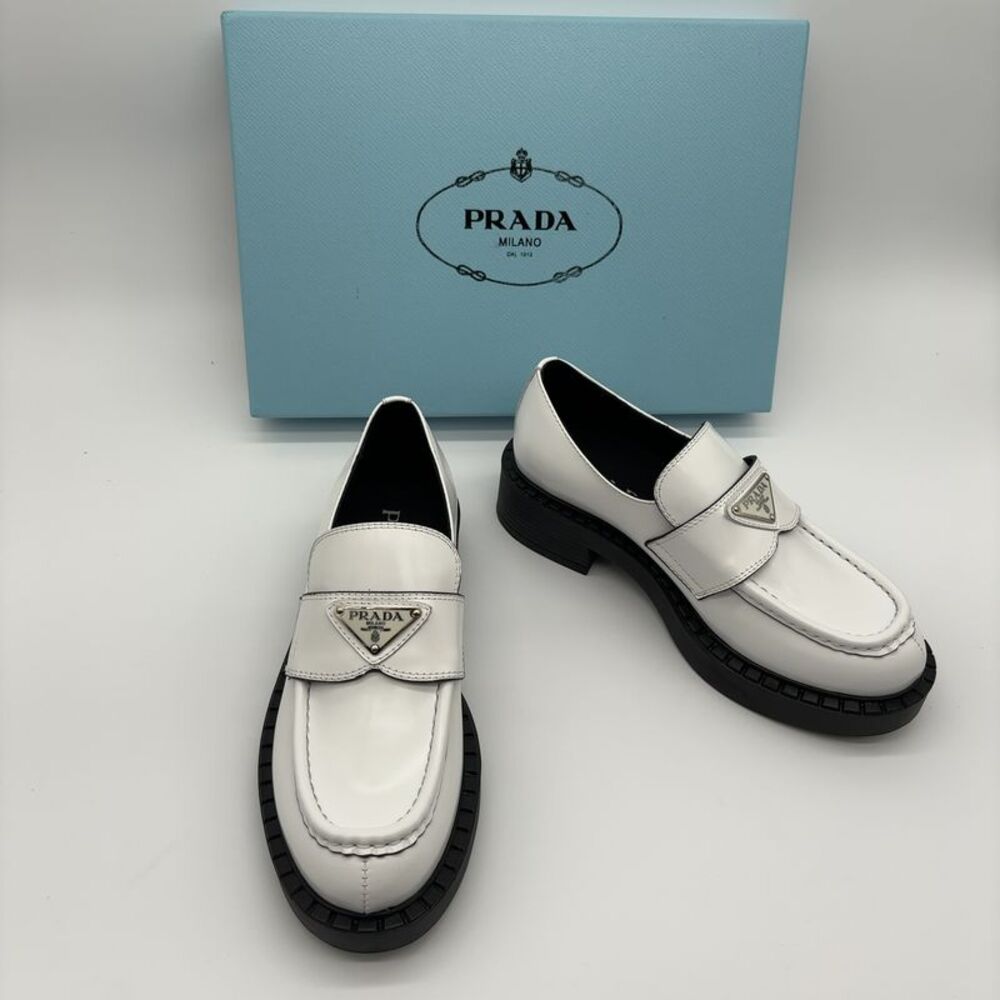Agatha Ruiz De La Prada Monogram Series White Platform Loafers
